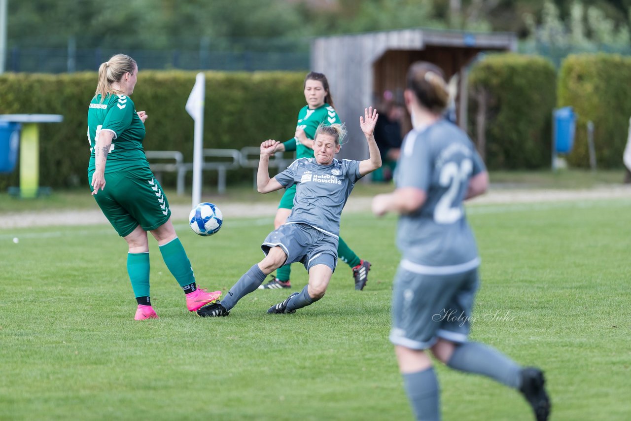 Bild 332 - F Boenebuettel-Husberg - SV Gruen-Weiss Siebenbaeumen : Ergebnis: 2:4